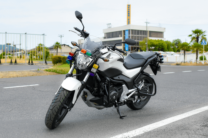 スマートドライバースクールビオカ（高島キャンパス）の大型二輪MT車 写真